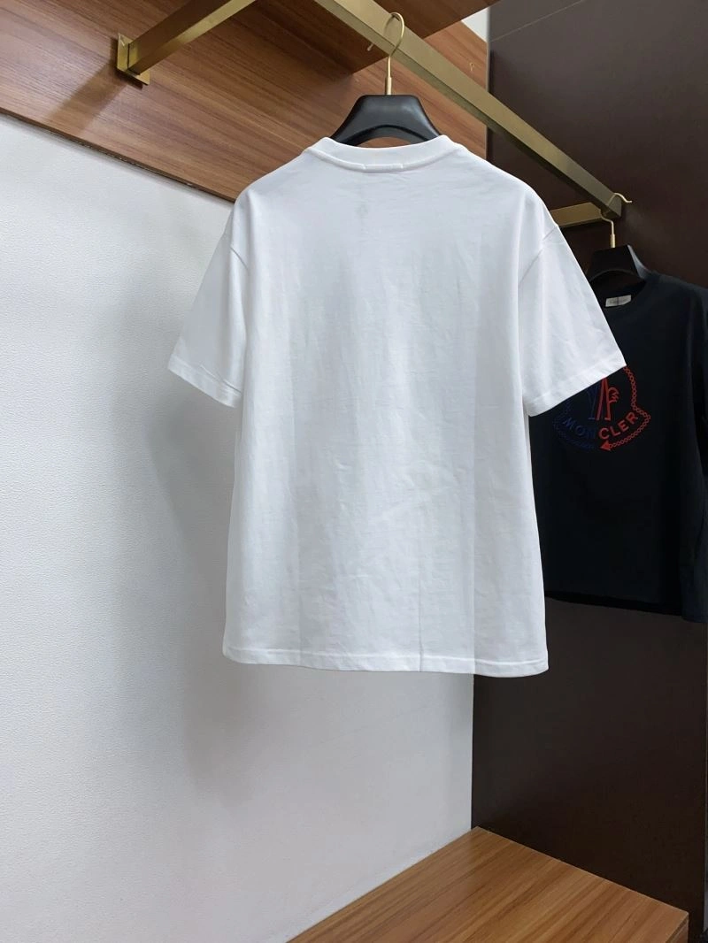 Moncler T-Shirts Soft 141262