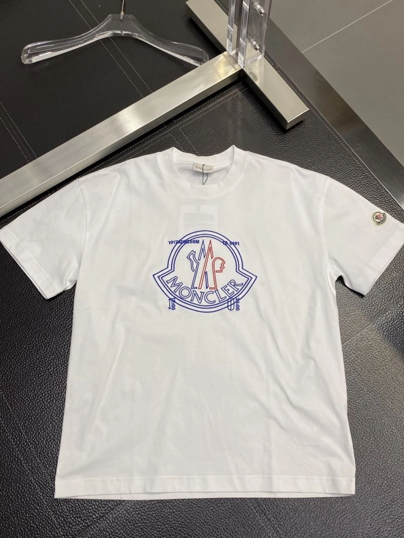 ZipUp Moncler T-Shirts 141270