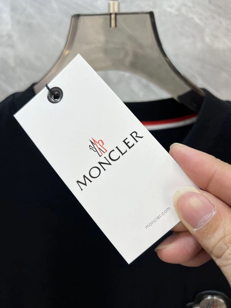 TimelessDesign Moncler T-Shirts 141259