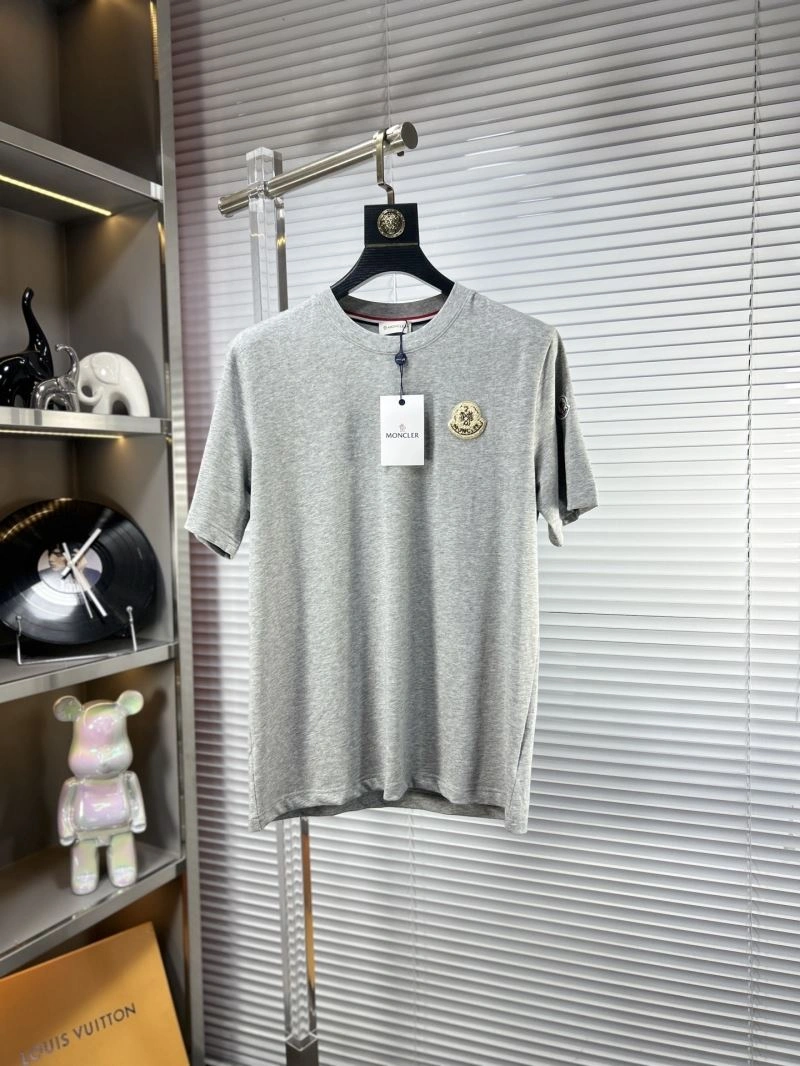 Timeless Moncler T-Shirts 141257