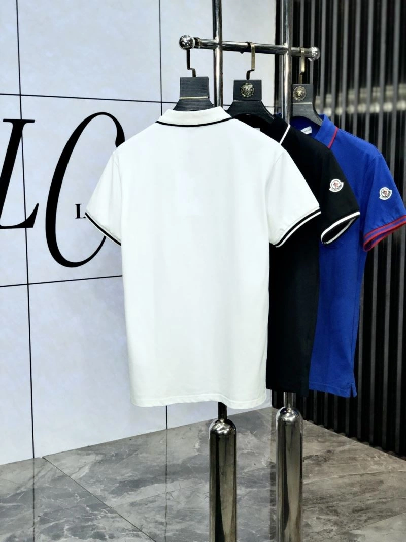 Moncler T-Shirts SmoothTexture 141106