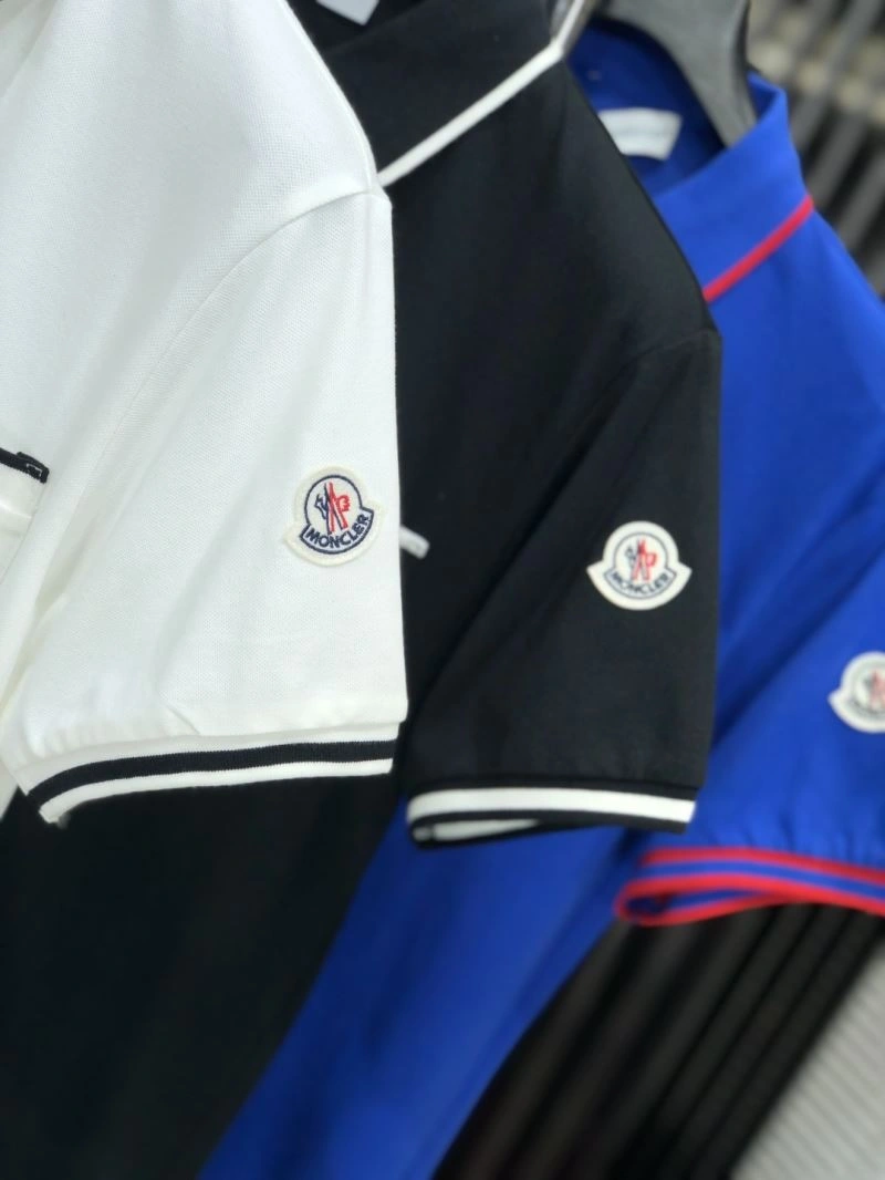 Moncler T-Shirts SmoothTexture 141106