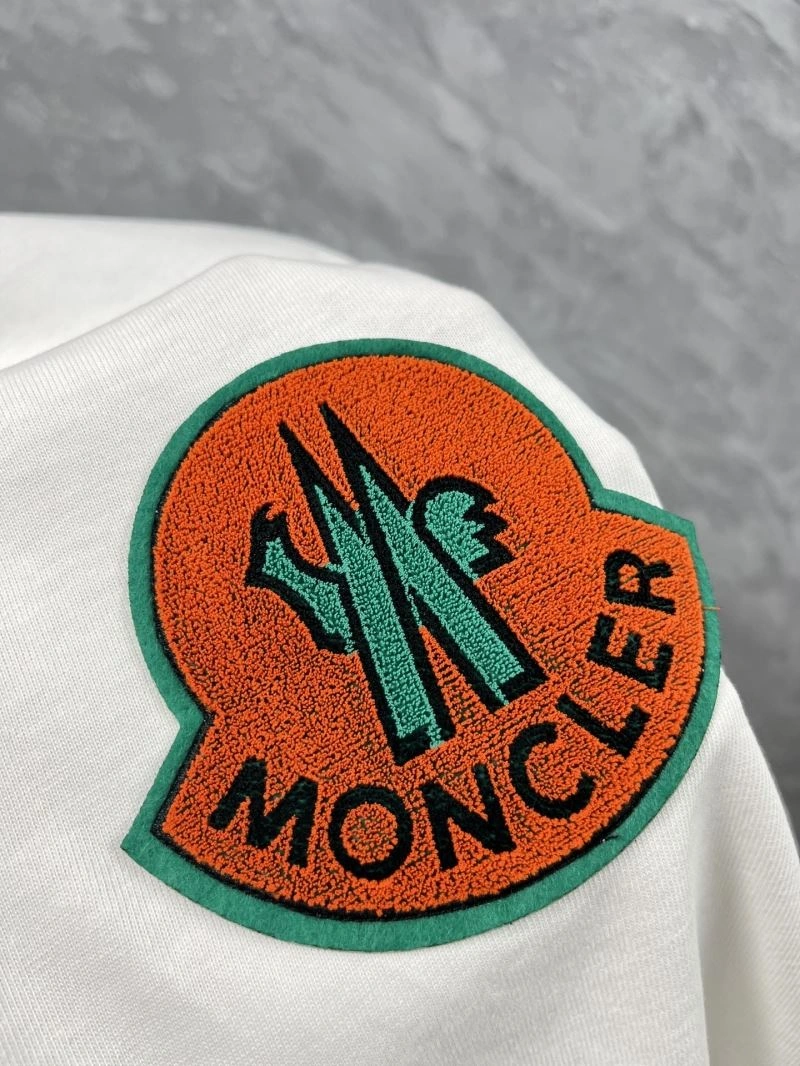 Moncler T-Shirts Packable 141103