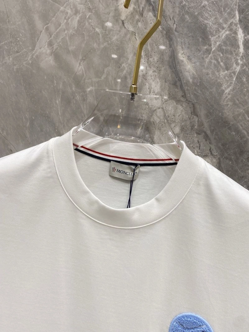 Moncler T-Shirts Durable 141097