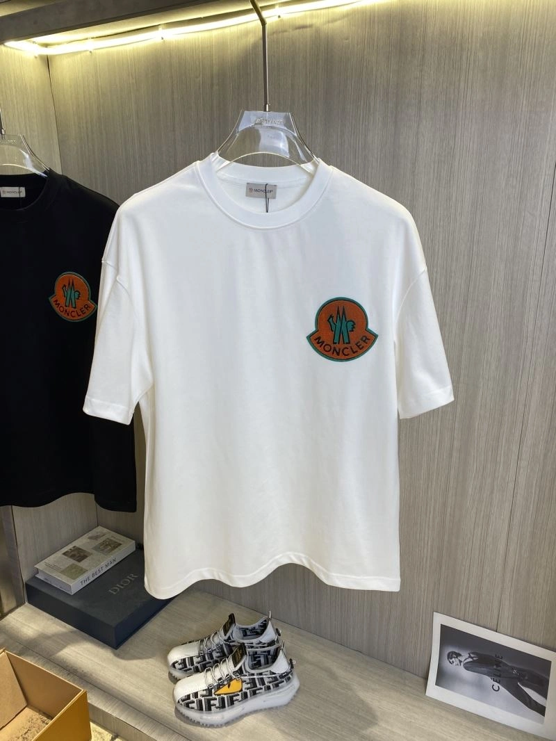 Premium Moncler T-Shirts 141094