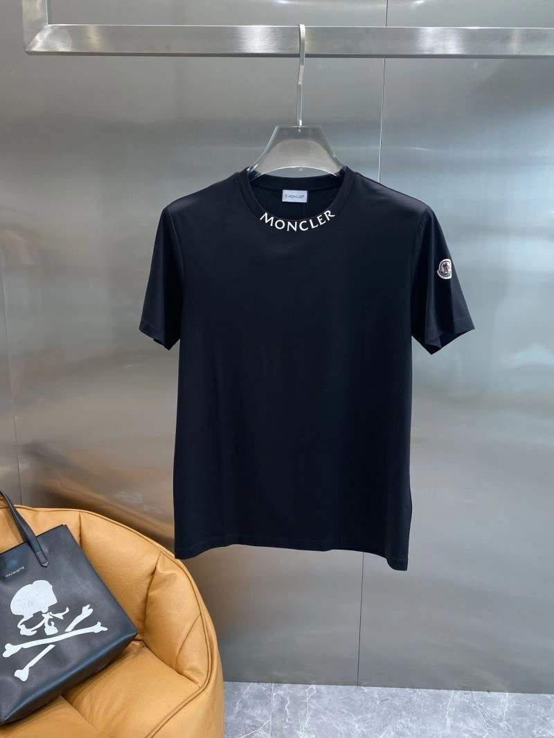 Moncler T-Shirts Popular 141082