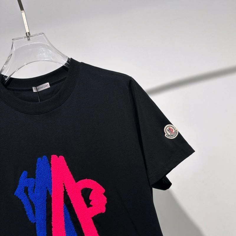 Moncler T-Shirts Popular 141085
