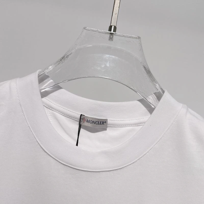 Compact Moncler T-Shirts 141079