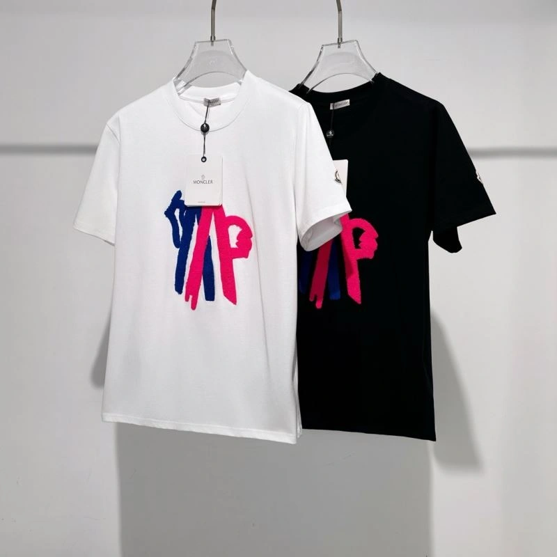 Compact Moncler T-Shirts 141079