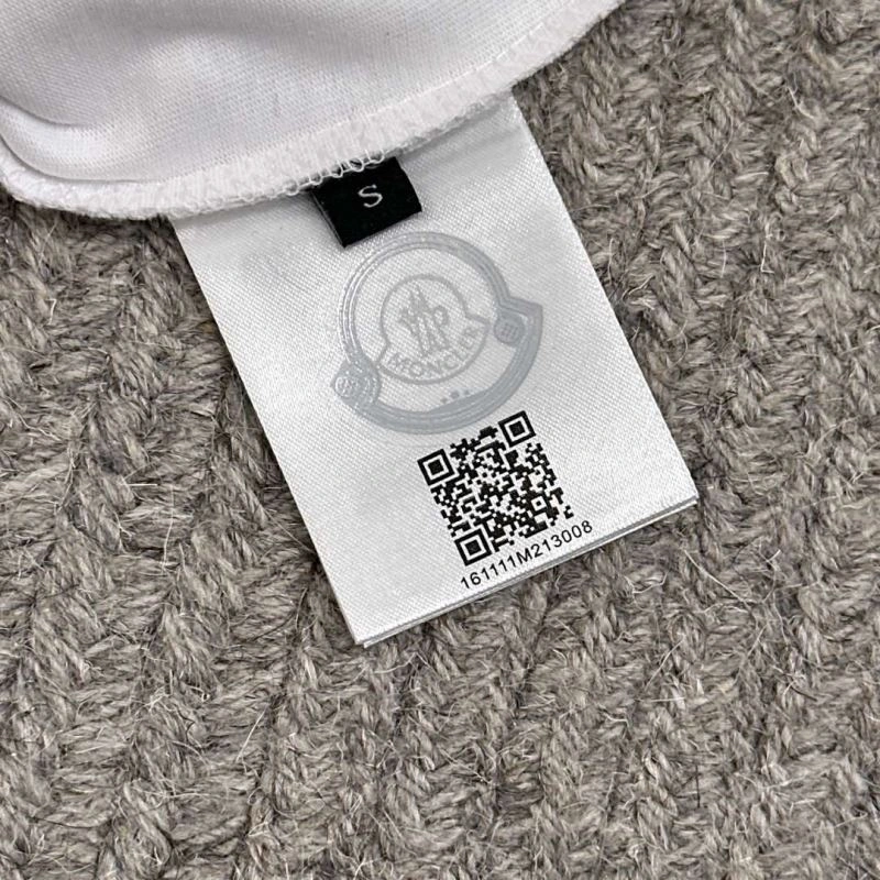 Compact Moncler T-Shirts 141079