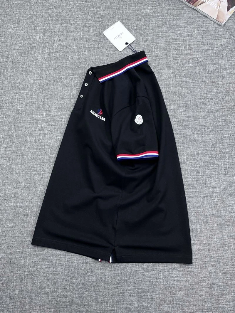Moncler T-Shirts SoftTouch 141090