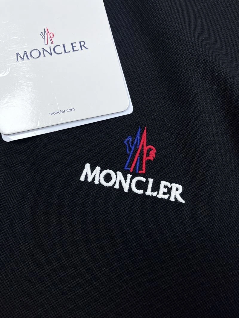 Moncler T-Shirts SoftTouch 141090