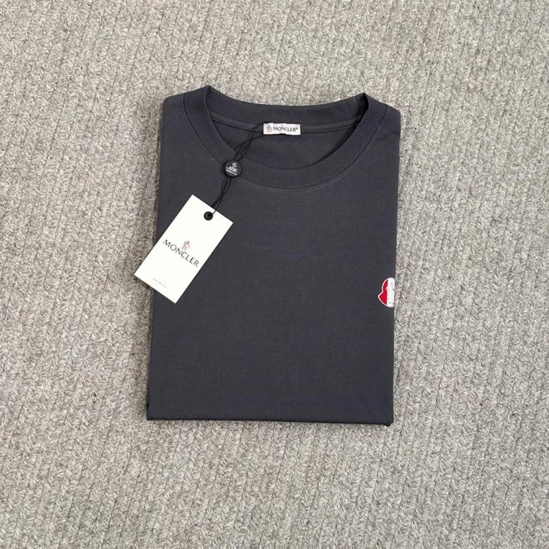 Moncler T-Shirts Trendsetting 141083