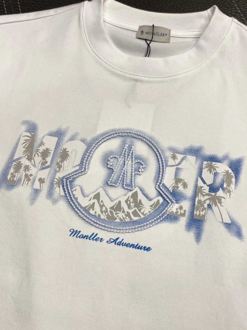 Moncler T-Shirts Efficient 141065