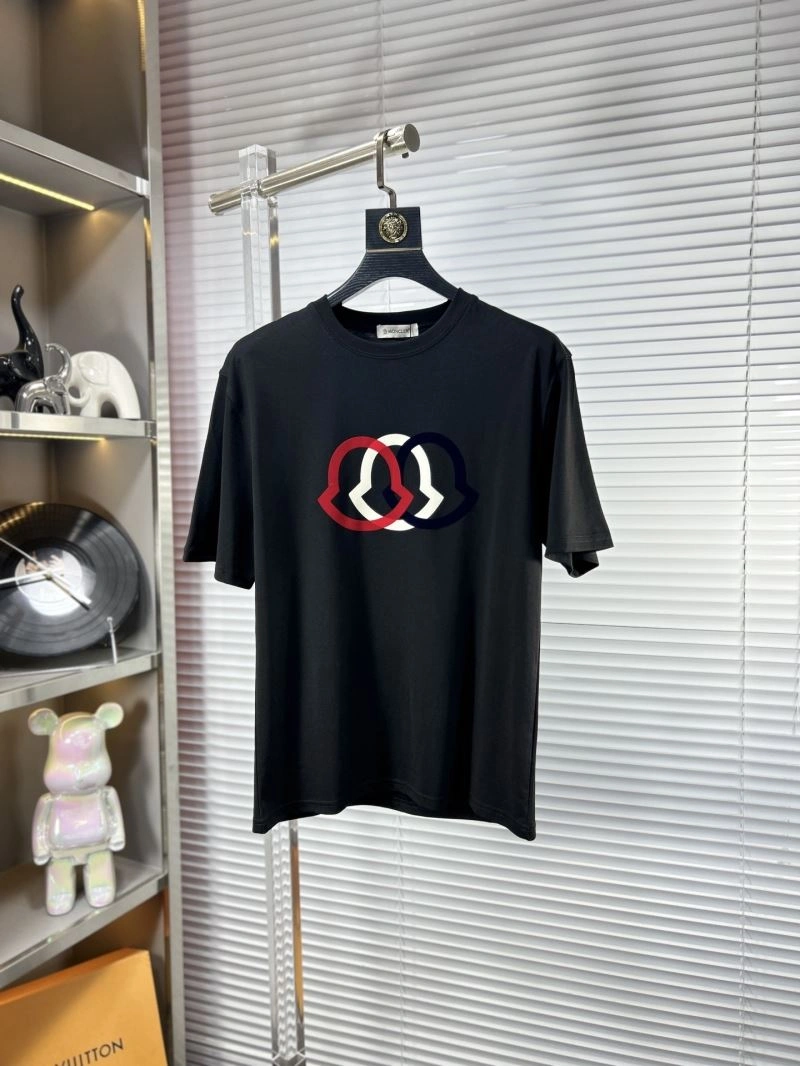 Moncler T-Shirts ZipUp 141050