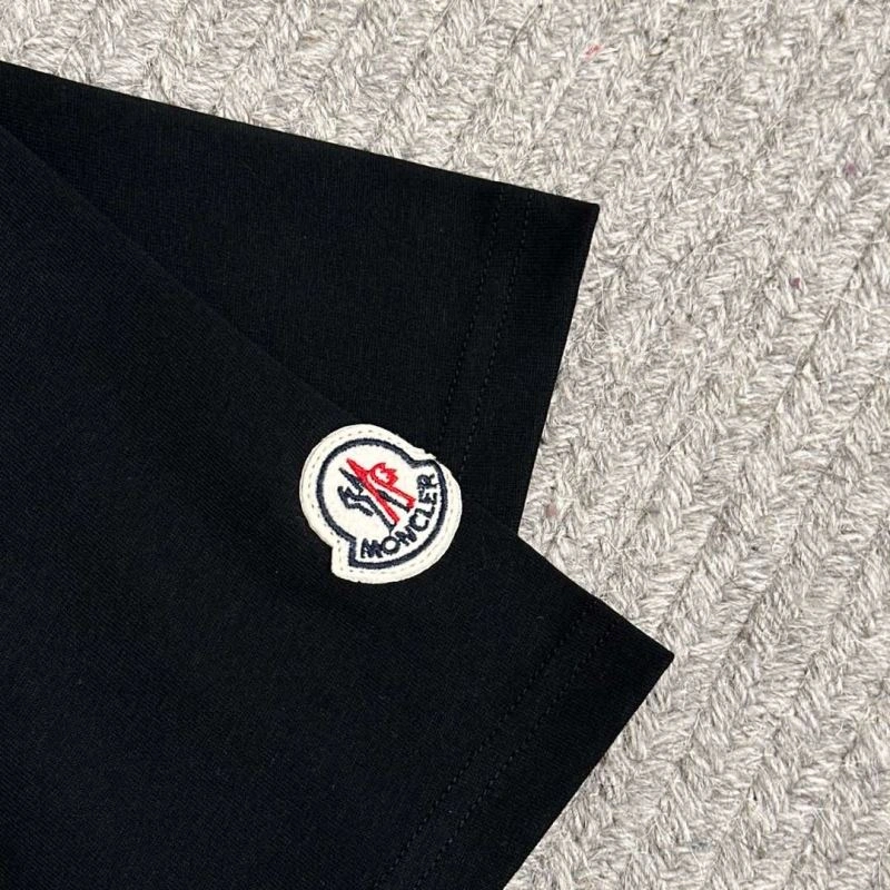 Breathable Moncler T-Shirts 141047