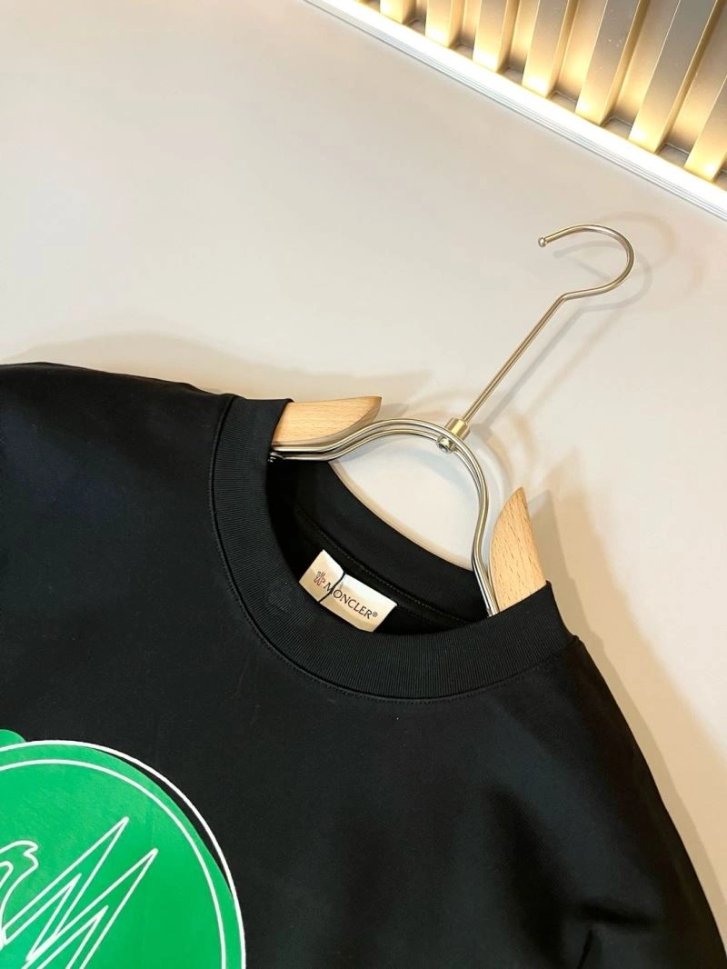 Moncler T-Shirts FreshLook 141035