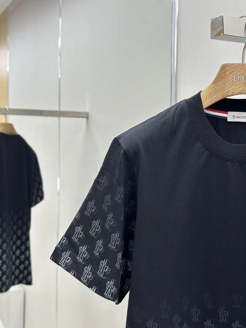 RelaxedFit Moncler T-Shirts 141029