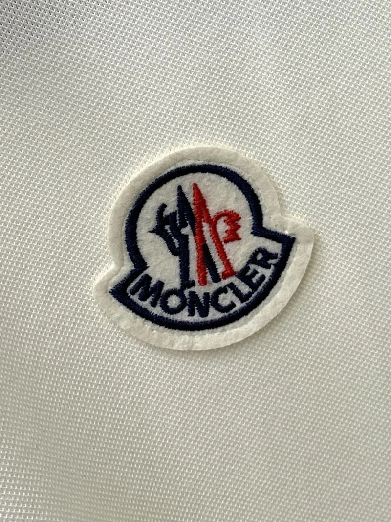 Moncler T-Shirts Vibrant 141022