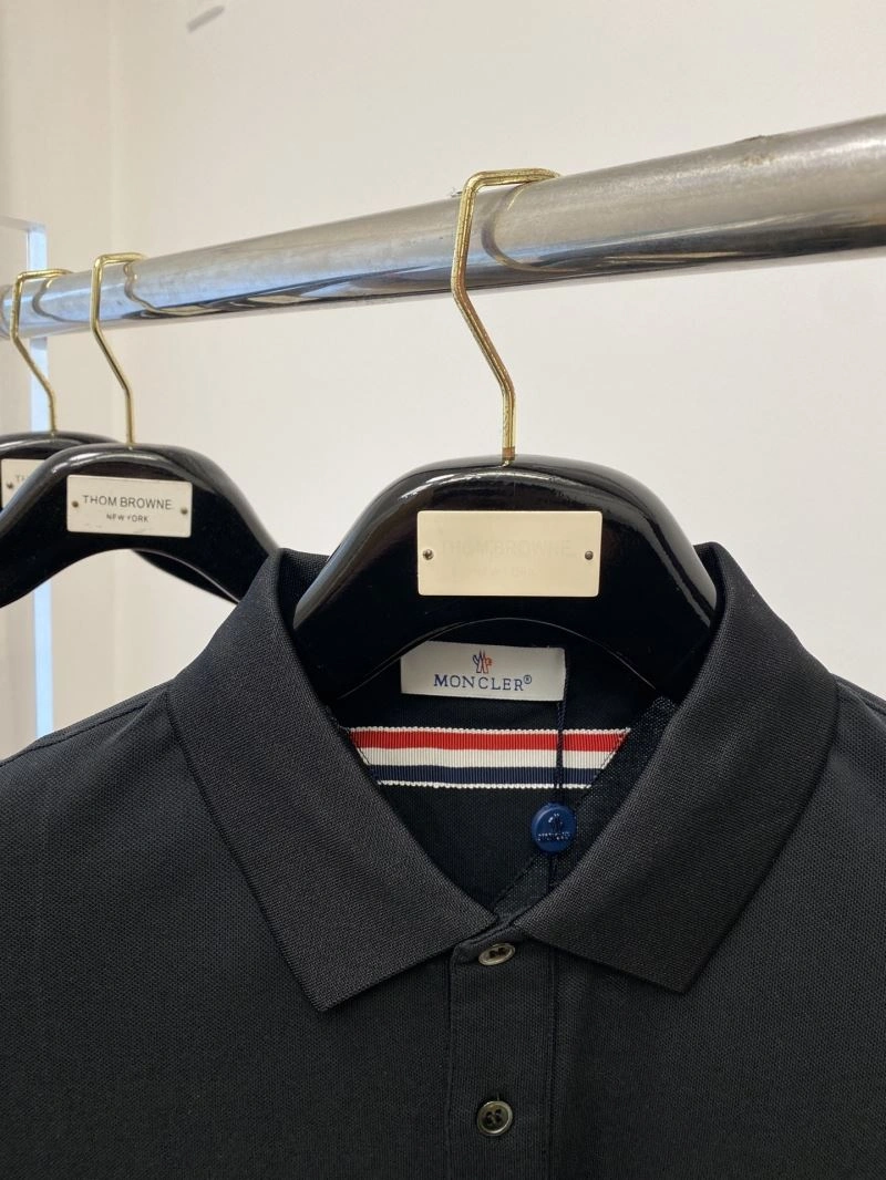 Moncler T-Shirts EasyCare 141054