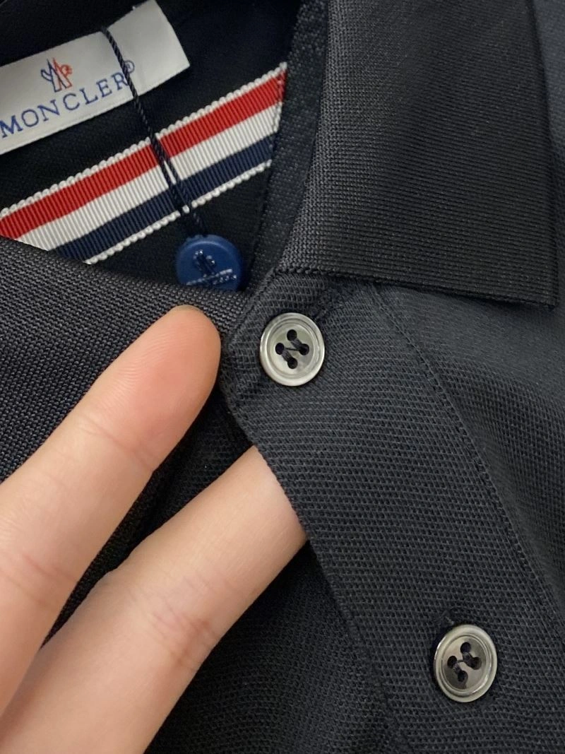 Moncler T-Shirts EasyCare 141054