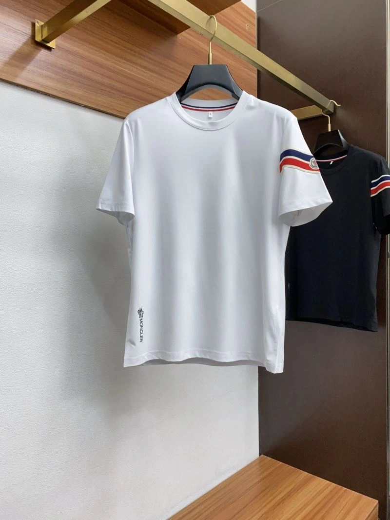 Moncler T-Shirts WaterResistant 141030