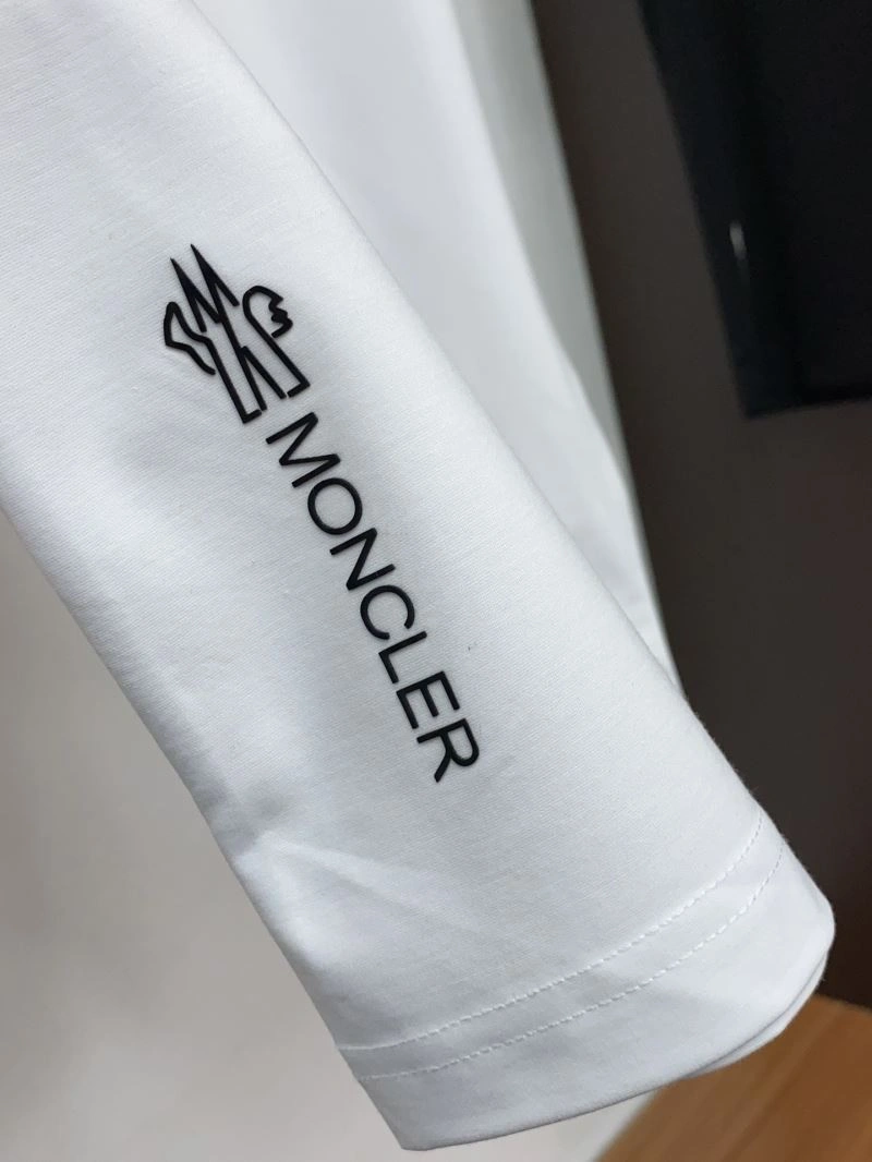 Moncler T-Shirts WaterResistant 141030