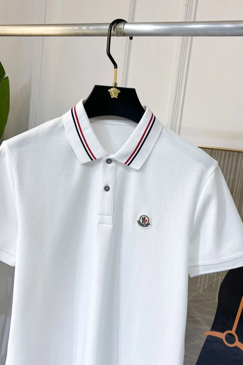 Moncler T-Shirts Youthful 141019