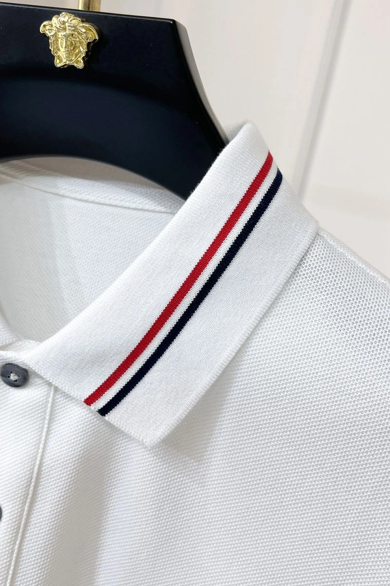 Moncler T-Shirts Youthful 141019