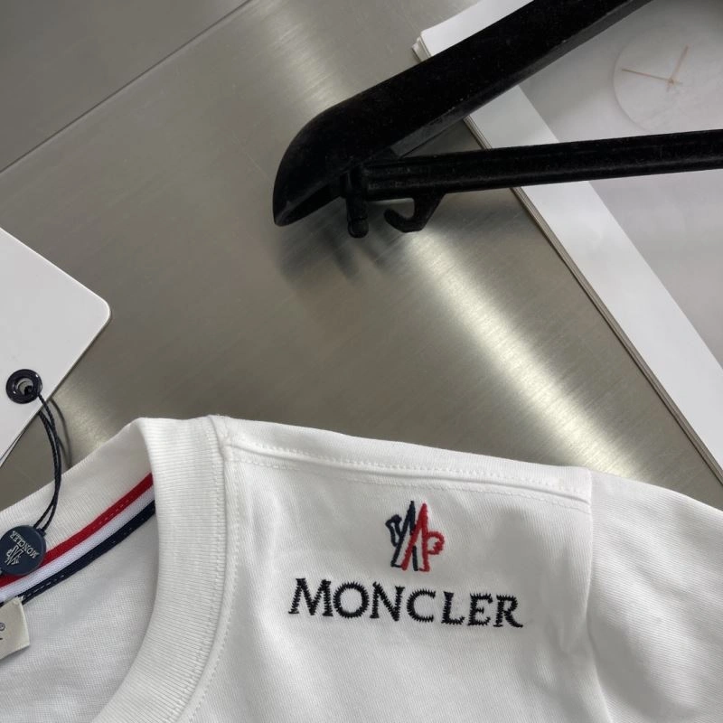 Moncler T-Shirts RelaxedFit 141017