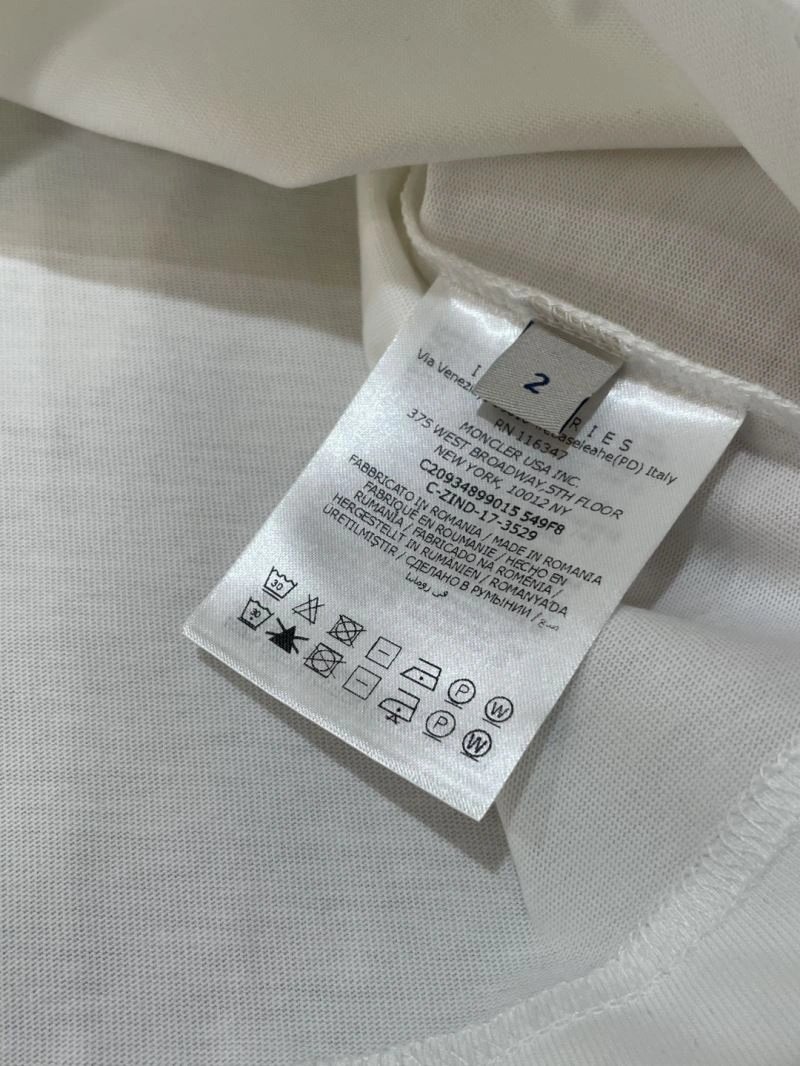 Packable Moncler T-Shirts 141011