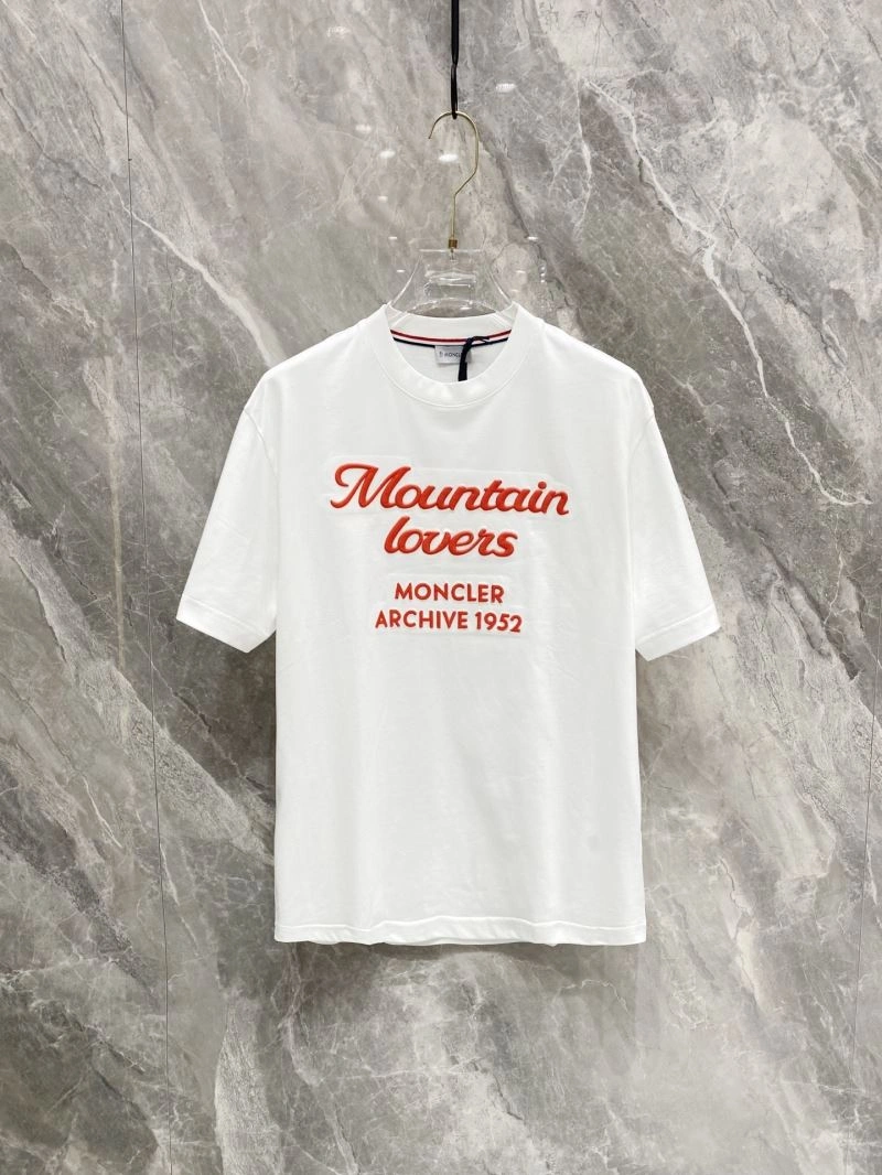 Stretchable Moncler T-Shirts 140988
