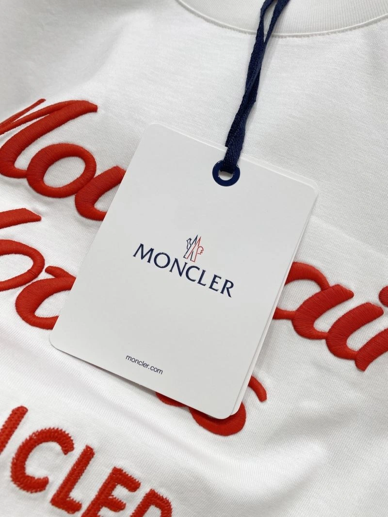 Stretchable Moncler T-Shirts 140988
