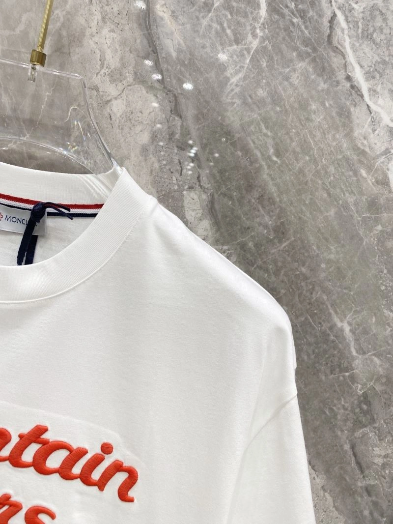 Stretchable Moncler T-Shirts 140988