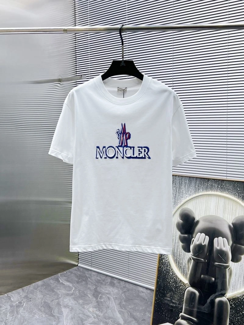 OdorResistant Moncler T-Shirts 140992