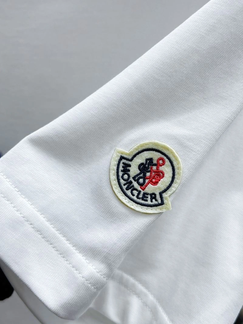 OdorResistant Moncler T-Shirts 140992