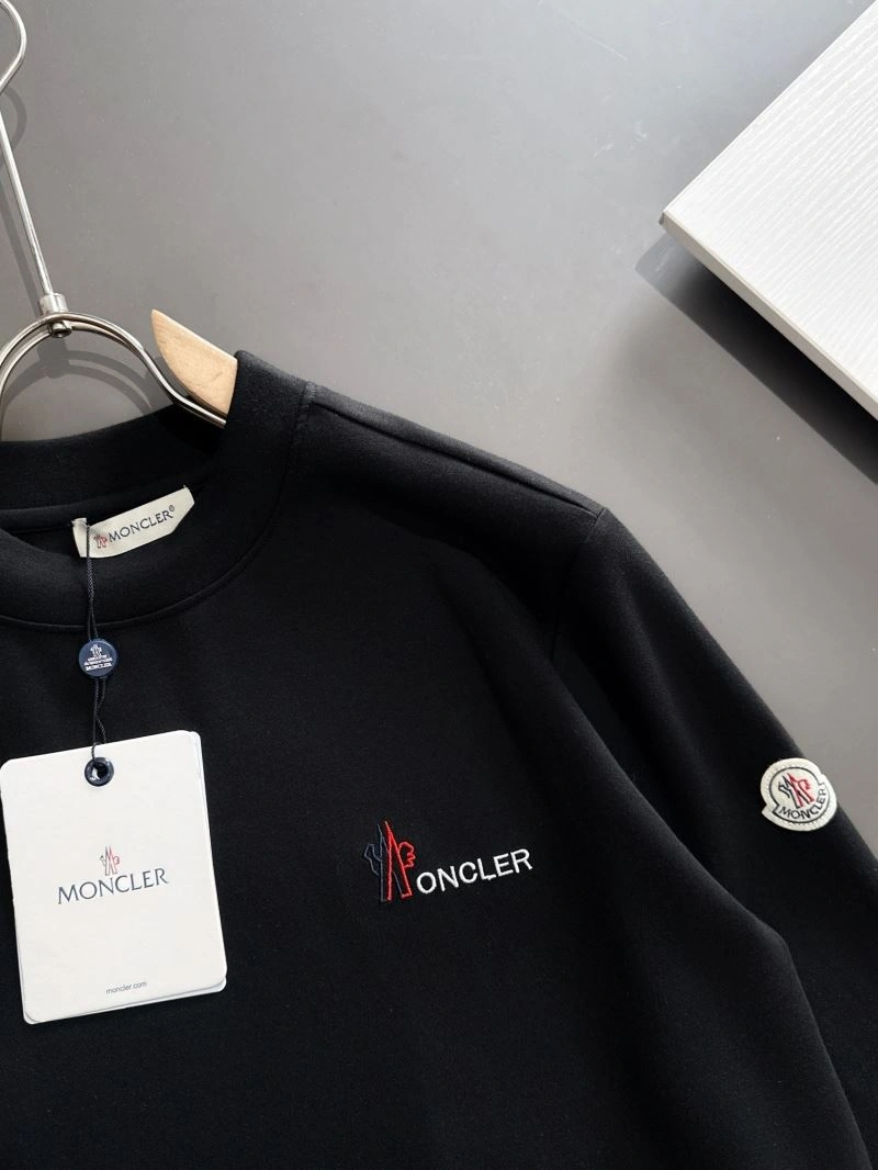 Moncler T-Shirts Practical 140983