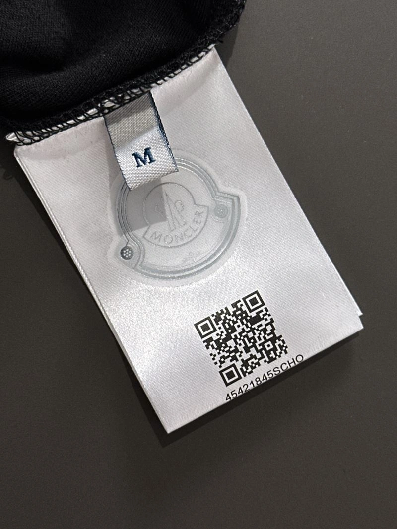 Moncler T-Shirts Practical 140983