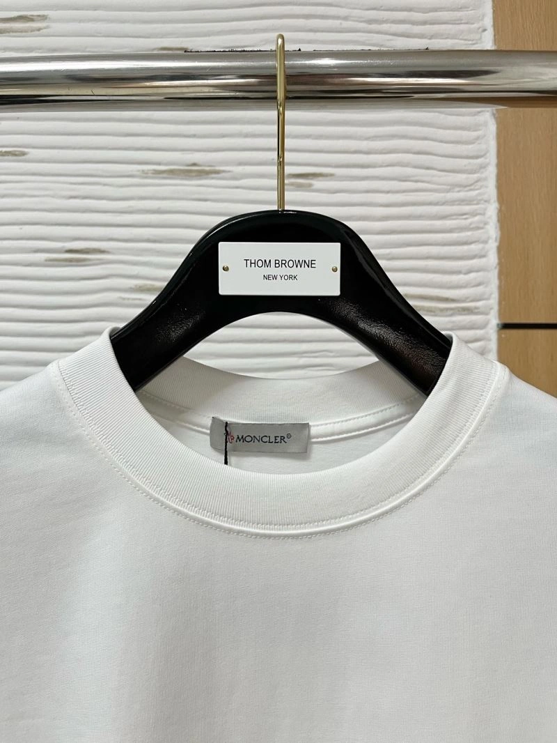 Refined Moncler T-Shirts 139494