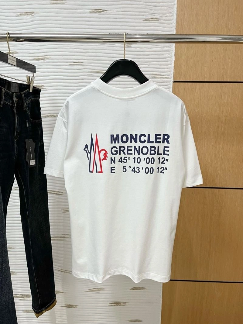 Refined Moncler T-Shirts 139494