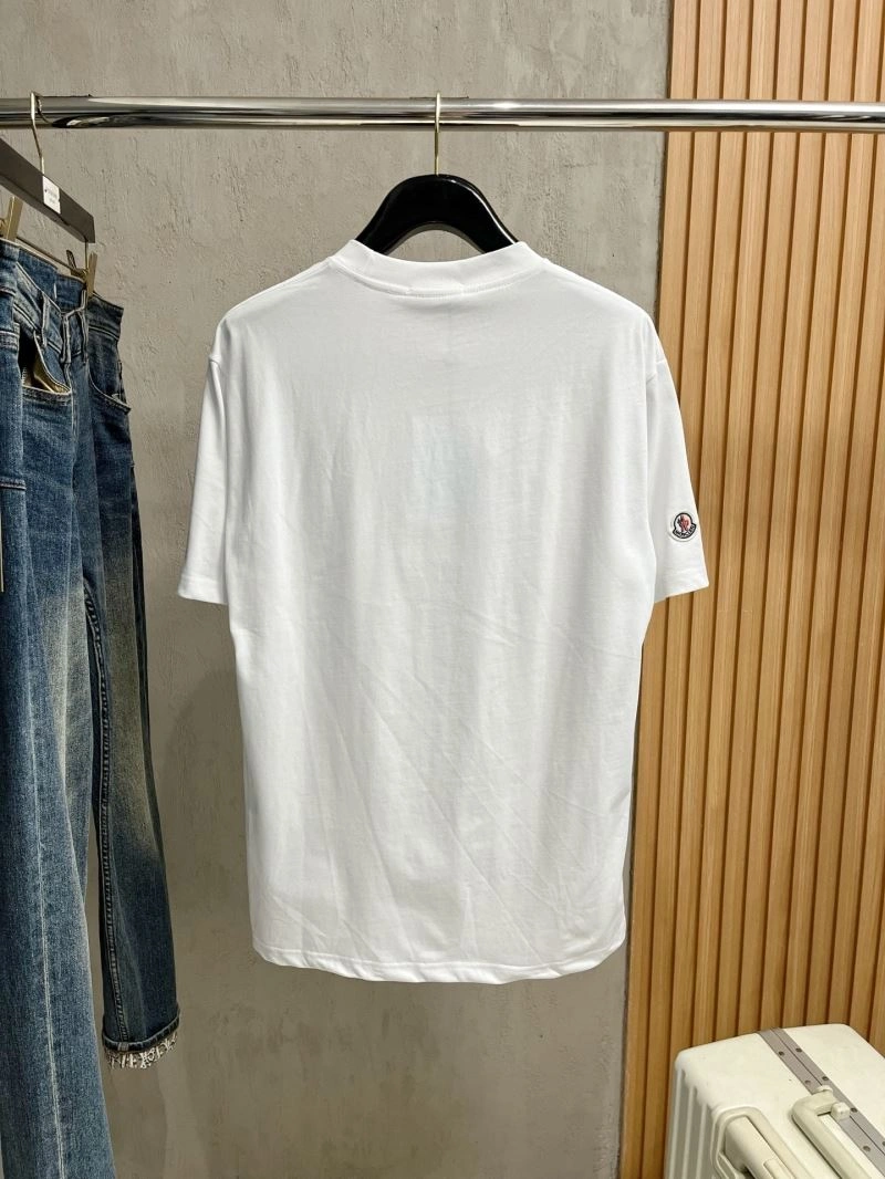 WellDesigned Moncler T-Shirts 140990