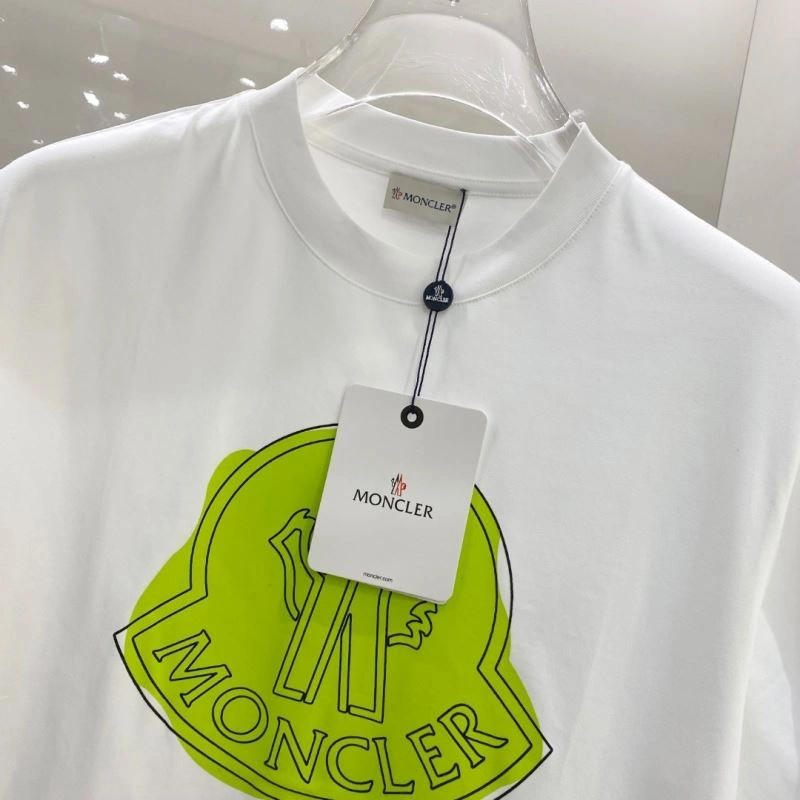 Soft Moncler T-Shirts 140995