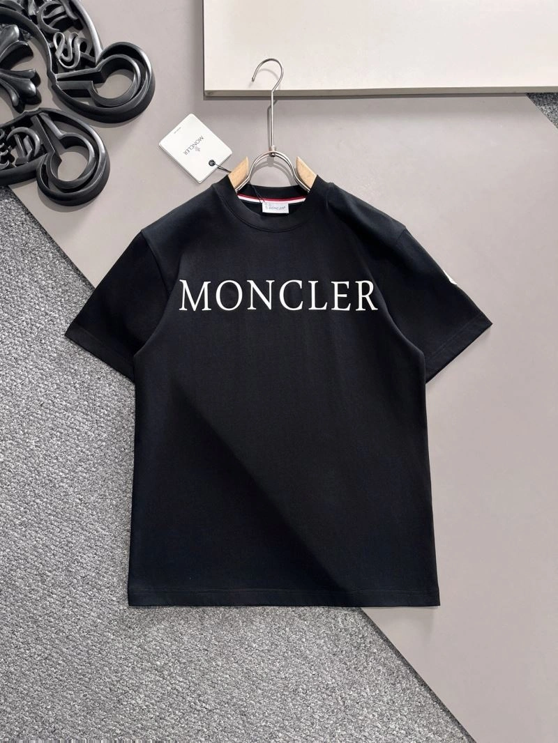 Moncler T-Shirts Comfortable 140980