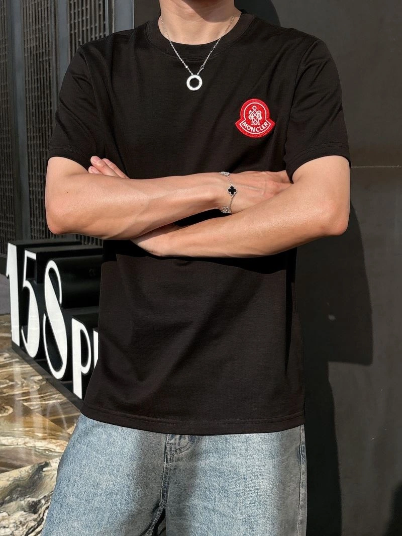 TechFriendly Moncler T-Shirts 141003
