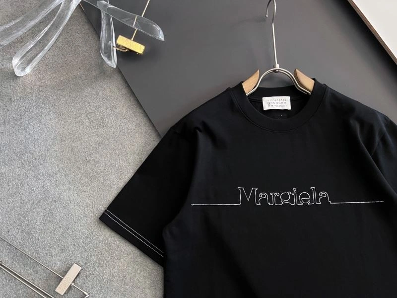 Moncler T-Shirts GoodFit 140993
