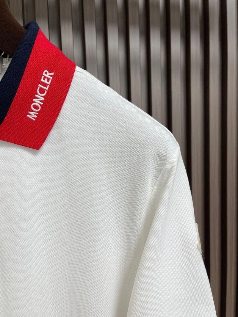 Tailored Moncler T-Shirts 140977