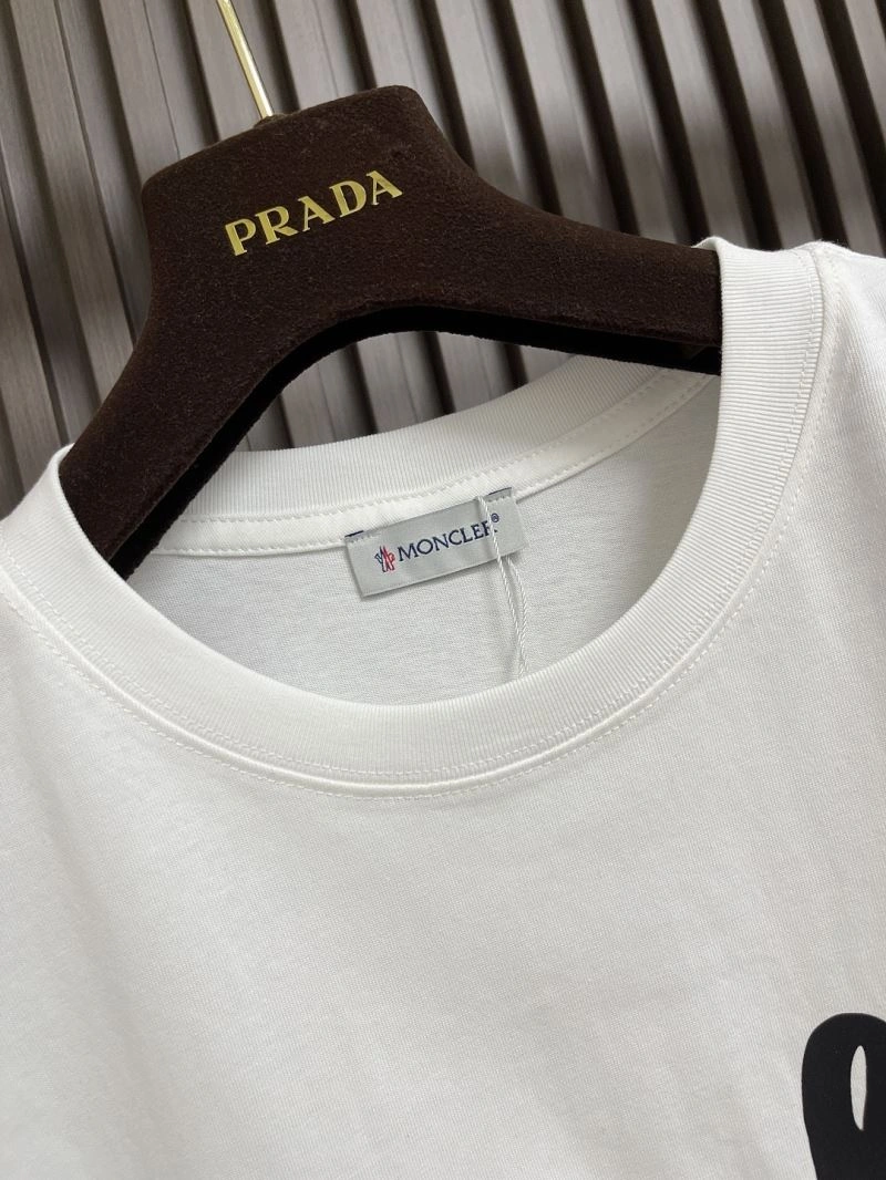 Stretchable Moncler T-Shirts 141009