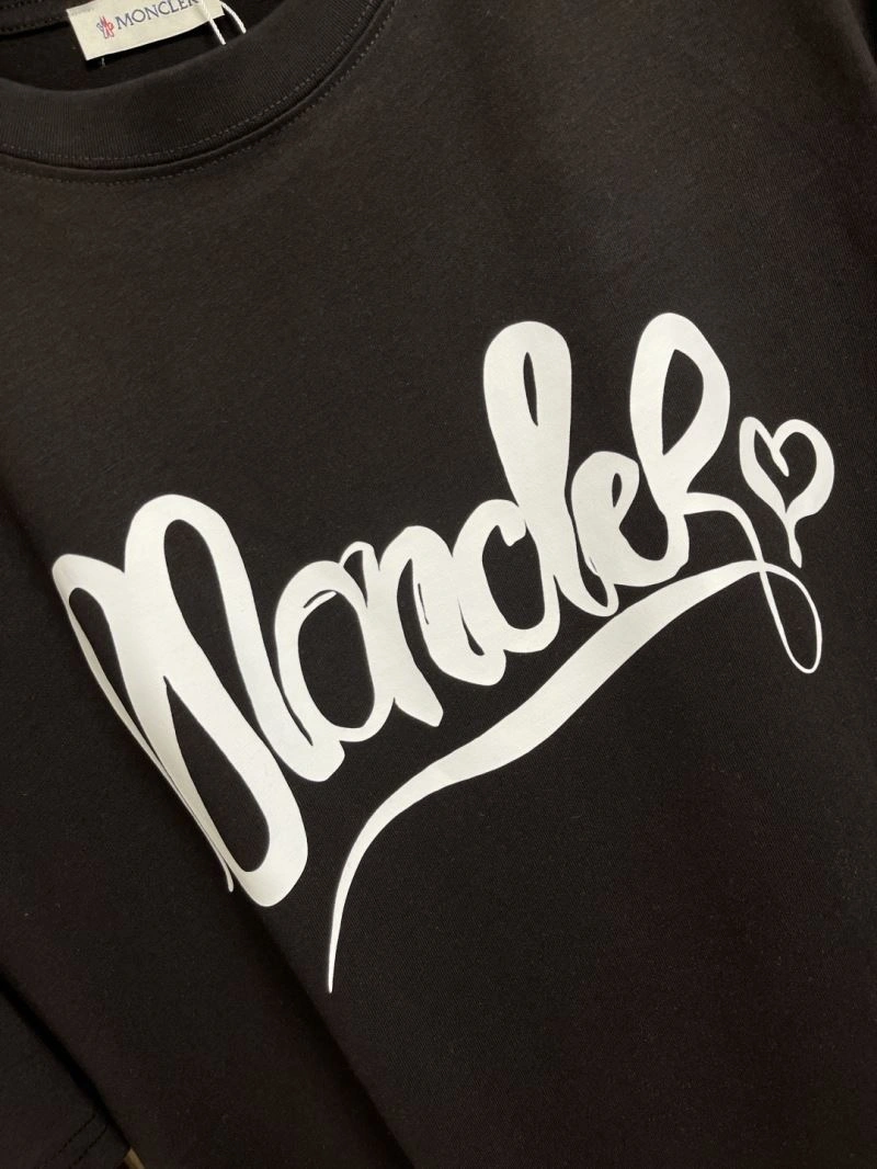 Durable Moncler T-Shirts 140970