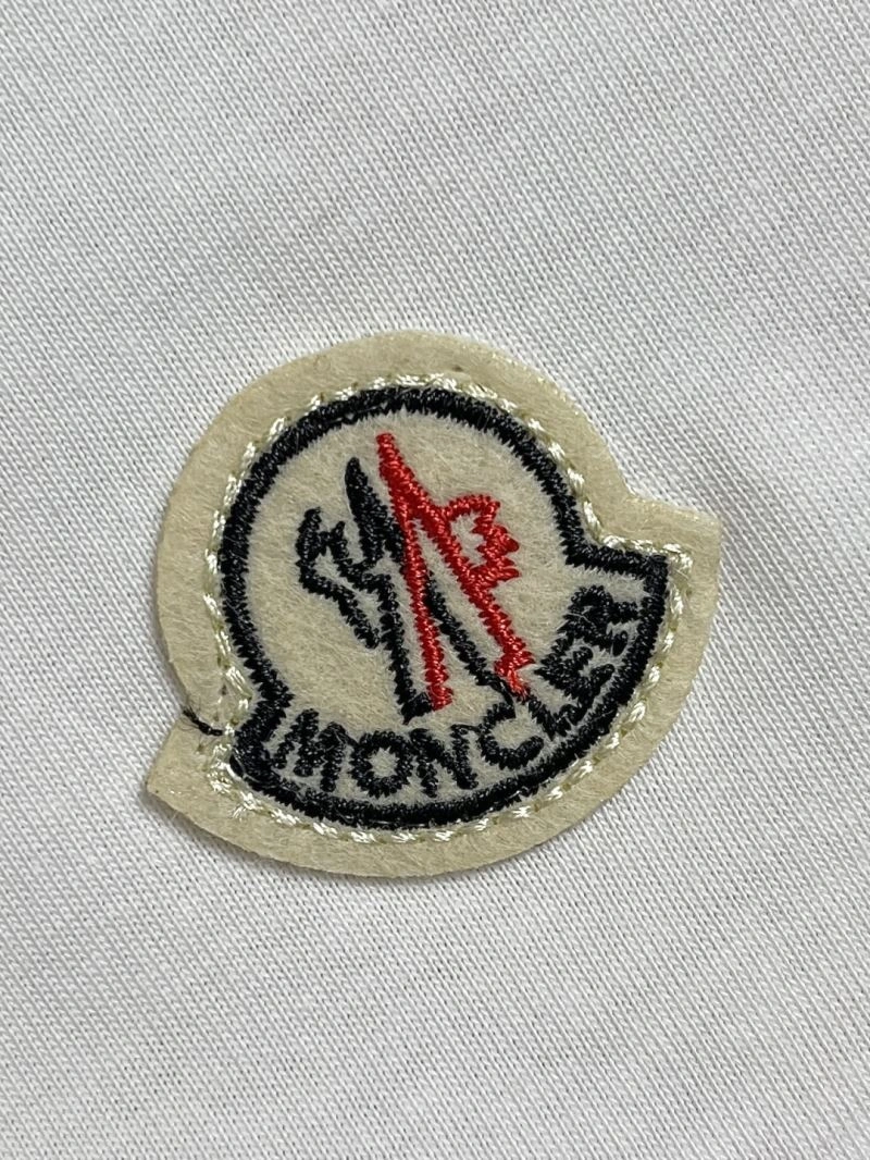 Moncler T-Shirts SoftTouch 140969