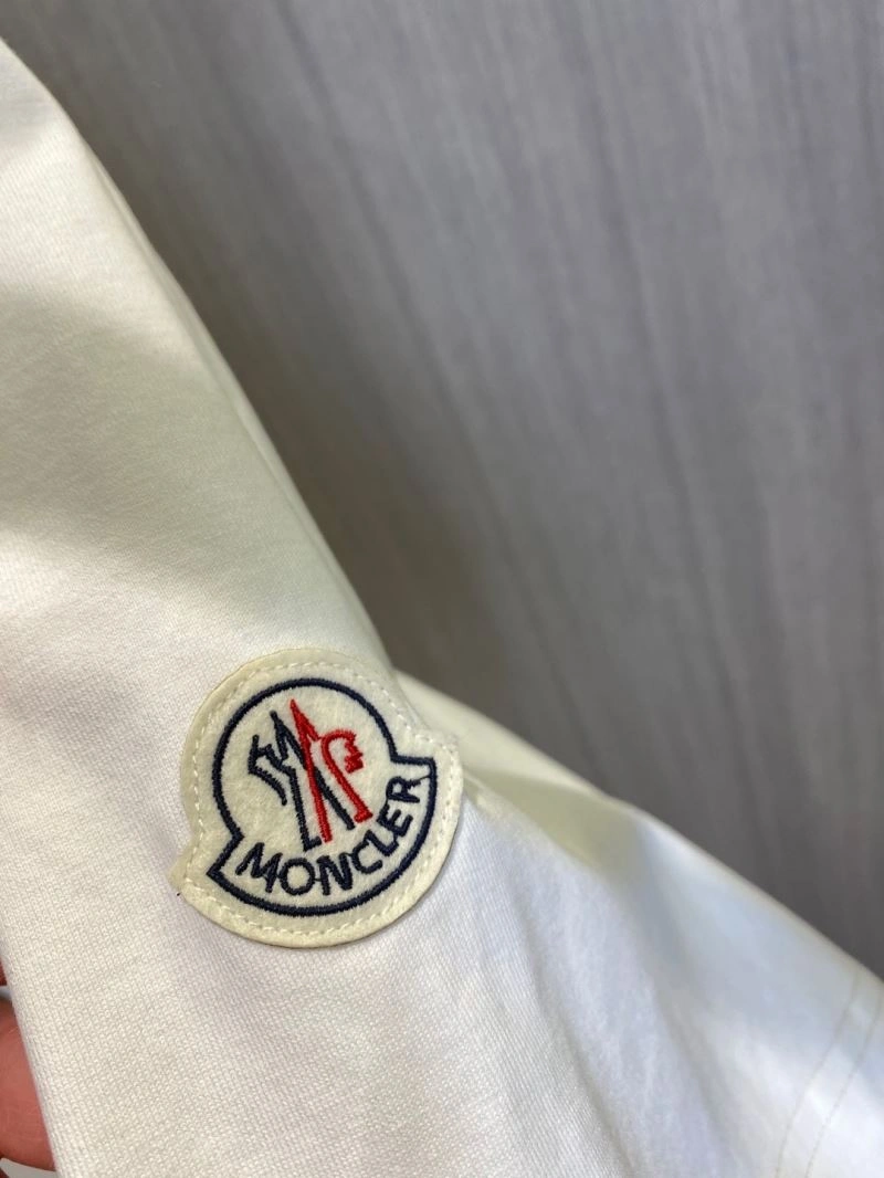 Refined Moncler T-Shirts 140962